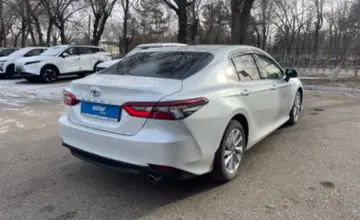 Toyota Camry 2023 года за 16 000 000 тг. в Актобе