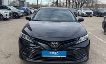 Toyota Camry 2018 года за 11 000 000 тг. в Актобе фото 2