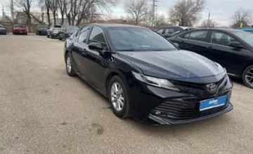 Toyota Camry 2018 года за 11 000 000 тг. в Актобе фото 3