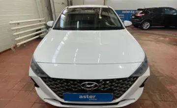 Hyundai Accent 2021 года за 8 200 000 тг. в Астана фото 2