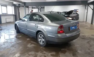 Volkswagen Passat 2003 года за 2 500 000 тг. в Астана фото 4