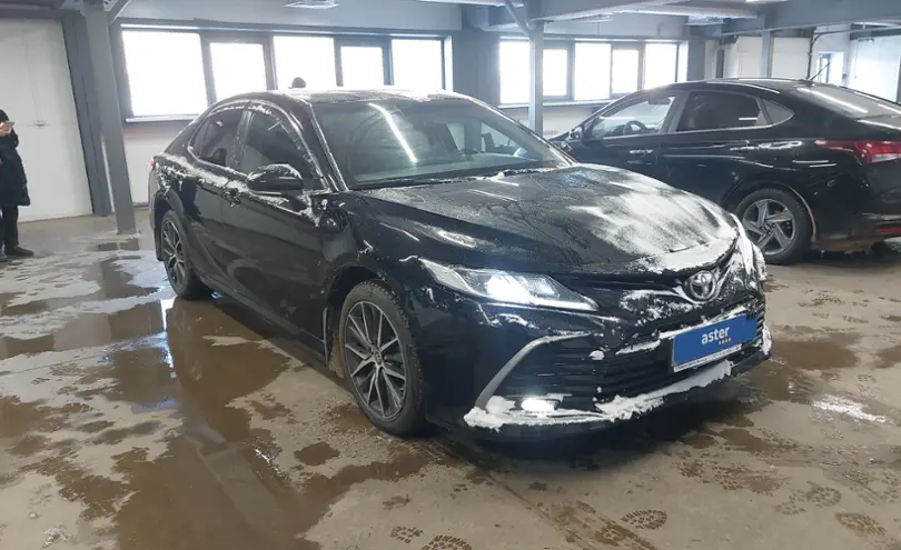 Toyota Camry 2021 года за 15 500 000 тг. в Астана фото 2