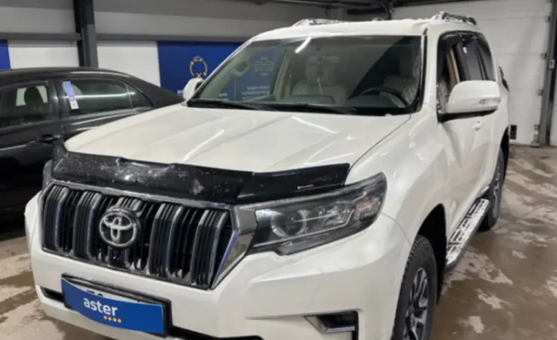 Toyota Land Cruiser Prado 2022 года за 25 000 000 тг. в Астана