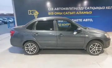 LADA (ВАЗ) Granta 2017 года за 2 700 000 тг. в Шымкент фото 4