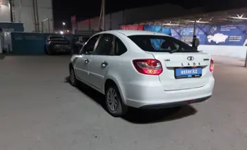 LADA (ВАЗ) Granta 2015 года за 2 500 000 тг. в Шымкент фото 4