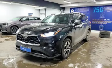 Toyota Highlander 2020 года за 14 200 000 тг. в Астана фото 1