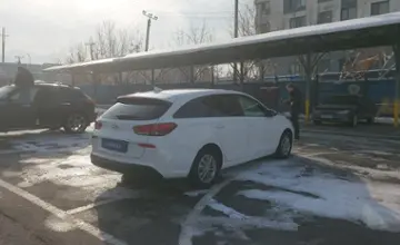 Hyundai i30 2023 года за 1 000 000 тг. в Алматы фото 3