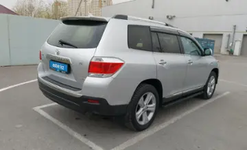 Toyota Highlander 2012 года за 14 000 000 тг. в Шымкент фото 3