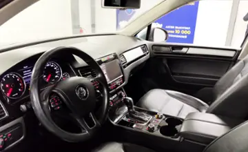 Volkswagen Touareg 2010 года за 12 000 000 тг. в Астана фото 5