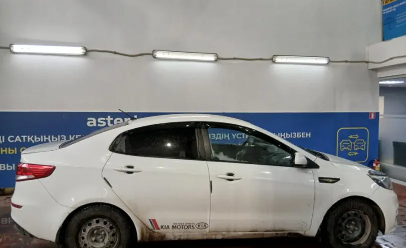 Kia Rio 2015 года за 3 800 000 тг. в Астана фото 4