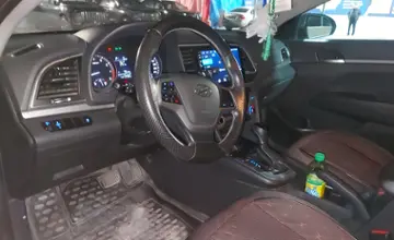 Hyundai Elantra 2017 года за 7 000 000 тг. в Шымкент фото 5