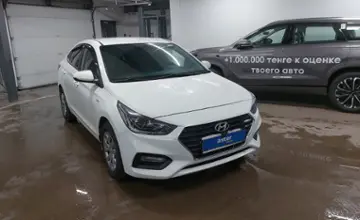 Hyundai Accent 2018 года за 7 500 000 тг. в Астана фото 2