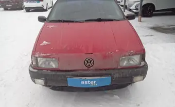 Volkswagen Passat 1991 года за 1 000 000 тг. в Караганда фото 2