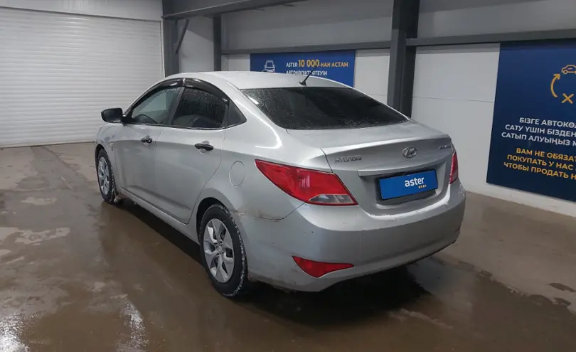 Hyundai Solaris 2015 года за 5 500 000 тг. в Астана фото 4