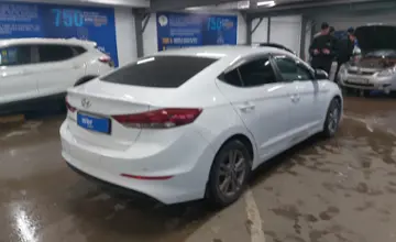 Hyundai Elantra 2018 года за 7 500 000 тг. в Астана фото 3