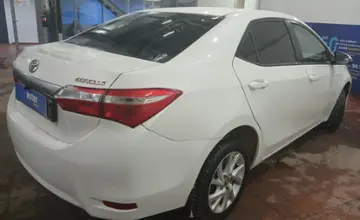 Toyota Corolla 2018 года за 8 000 000 тг. в Астана