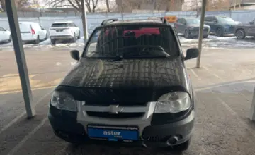 Chevrolet Niva 2012 года за 2 900 000 тг. в Алматы фото 2