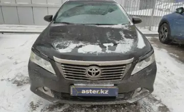 Toyota Camry 2014 года за 9 000 000 тг. в Костанай фото 2