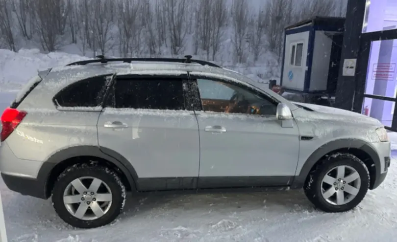 Chevrolet Captiva 2011 года за 5 500 000 тг. в Усть-Каменогорск фото 4