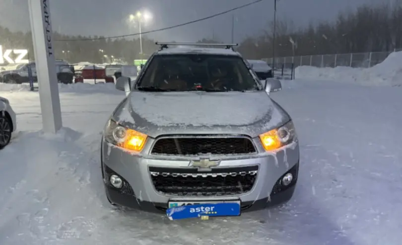 Chevrolet Captiva 2011 года за 5 500 000 тг. в Усть-Каменогорск фото 2