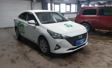 Hyundai Accent 2021 года за 8 500 000 тг. в Астана фото 2