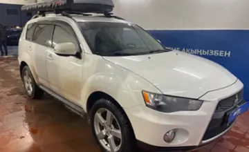 Mitsubishi Outlander 2011 года за 7 500 000 тг. в Астана фото 3