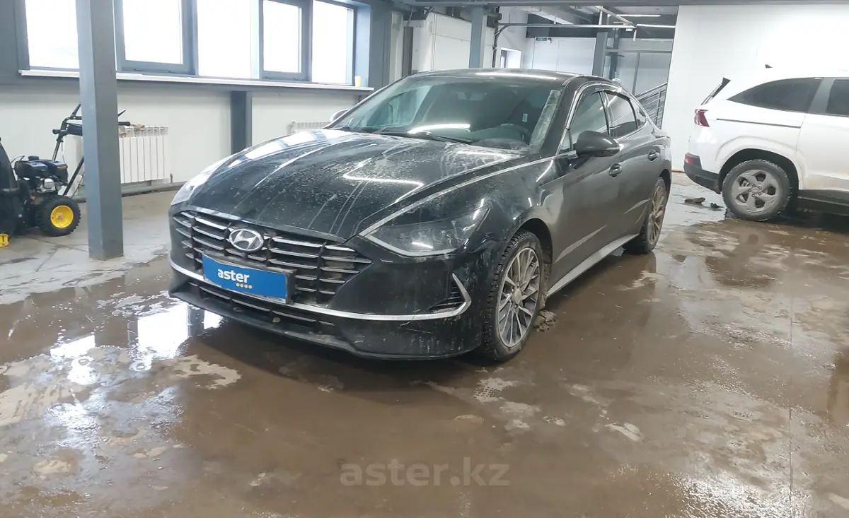 Hyundai Sonata 2023 года за 13 500 000 тг. в Астана