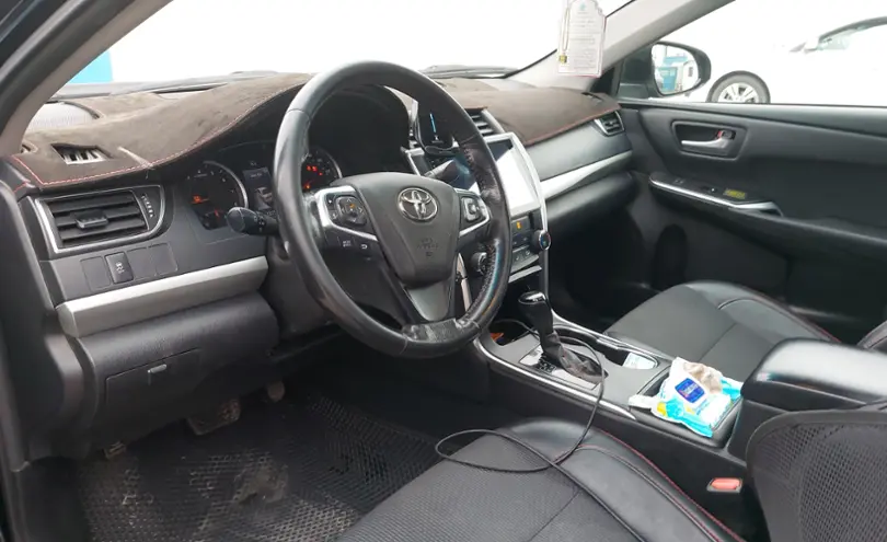 Toyota Camry 2016 года за 7 200 000 тг. в Шымкент фото 5