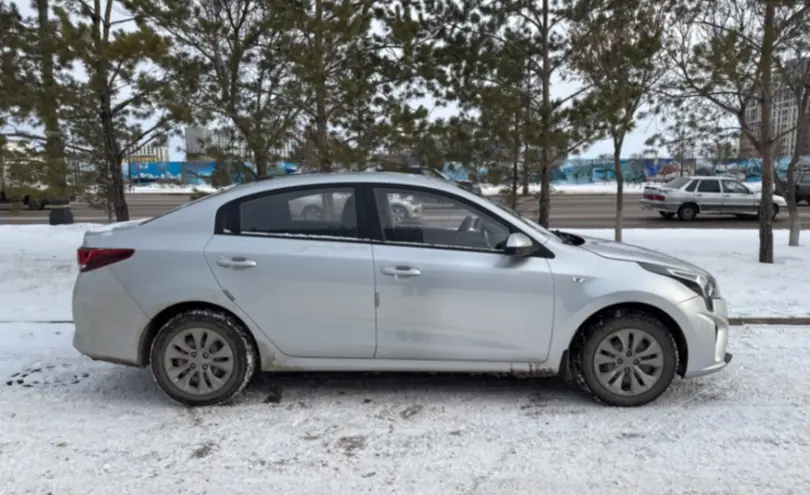 Kia Rio 2021 года за 8 500 000 тг. в Астана фото 4