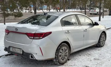 Kia Rio 2021 года за 8 500 000 тг. в Астана