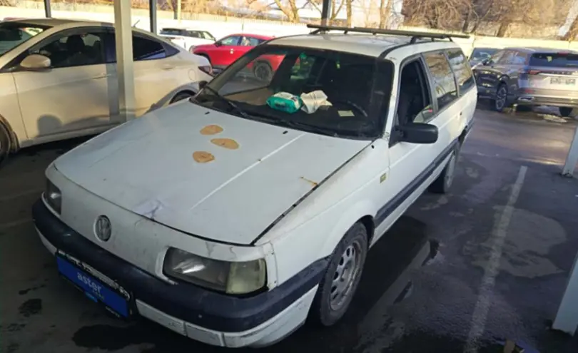 Volkswagen Passat 1990 года за 500 000 тг. в Алматы