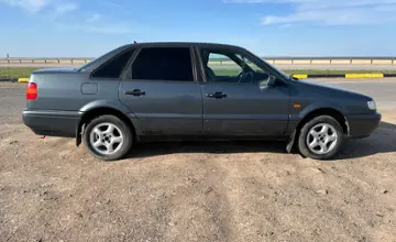 Volkswagen Passat 1996 года за 1 700 000 тг. в Караганда фото 4