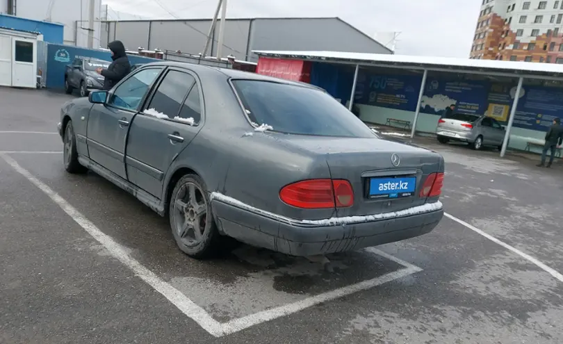 Mercedes-Benz E-Класс 1995 года за 2 500 000 тг. в Шымкент фото 4