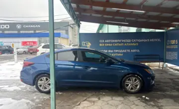 Hyundai Elantra 2019 года за 8 500 000 тг. в Талдыкорган фото 4