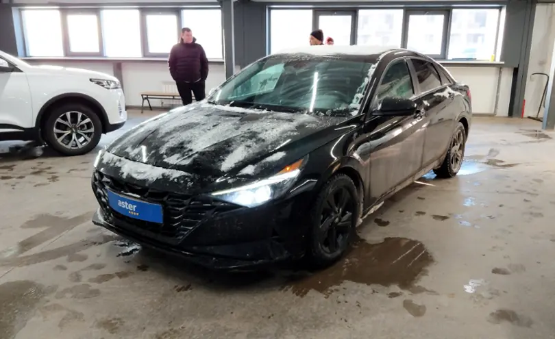 Hyundai Elantra 2020 года за 8 000 000 тг. в Астана