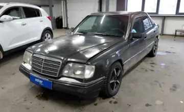 Mercedes-Benz E-Класс 1995 года за 2 500 000 тг. в Астана фото 1
