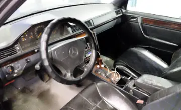 Mercedes-Benz E-Класс 1995 года за 2 500 000 тг. в Астана фото 5