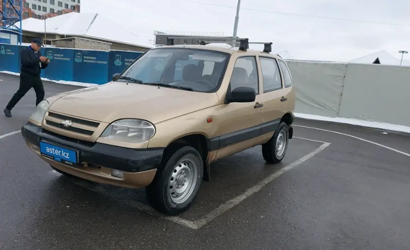 Chevrolet Niva 2005 года за 2 000 000 тг. в Шымкент