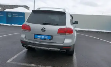 Volkswagen Touareg 2004 года за 6 500 000 тг. в Шымкент фото 3