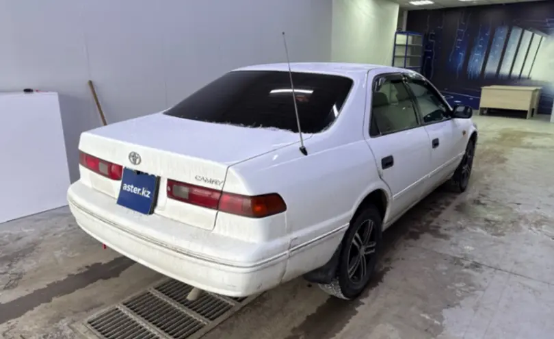 Toyota Camry 1997 года за 2 500 000 тг. в Павлодар фото 5