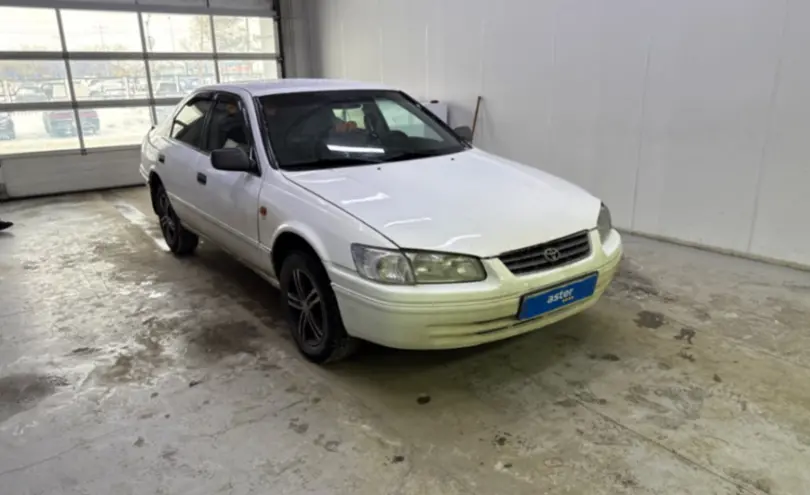 Toyota Camry 1997 года за 2 500 000 тг. в Павлодар фото 3