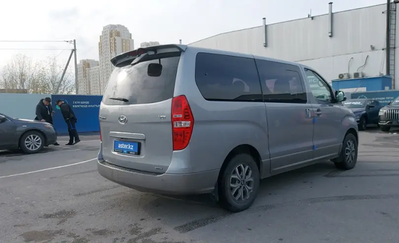 Hyundai Grand Starex 2020 года за 19 000 000 тг. в Шымкент фото 3