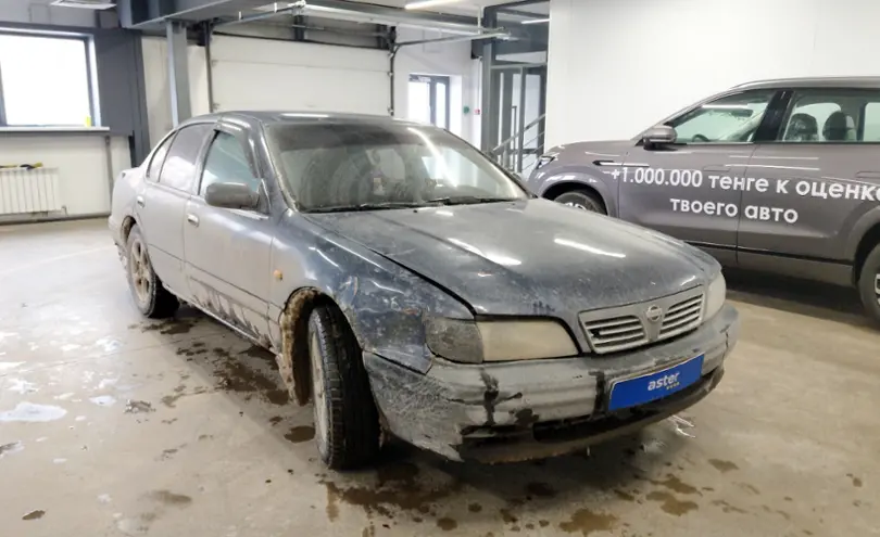 Nissan Maxima 1997 года за 2 000 000 тг. в Астана