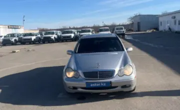 Mercedes-Benz C-Класс 2003 года за 4 000 000 тг. в Актау фото 2
