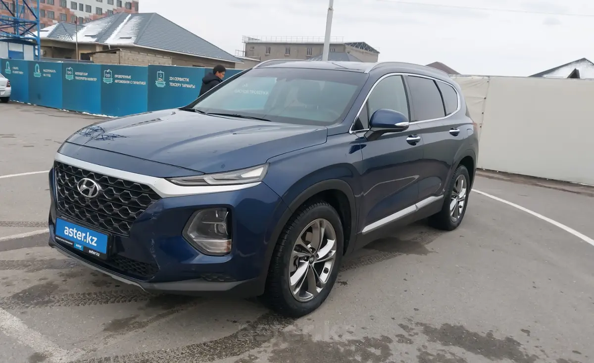 Hyundai Santa Fe 2019 года за 12 000 000 тг. в Шымкент