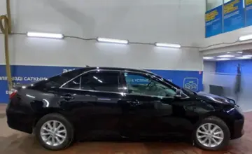 Toyota Camry 2014 года за 10 400 000 тг. в Астана фото 4
