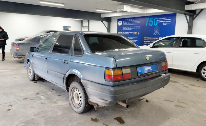 Volkswagen Passat 1990 года за 1 200 000 тг. в Астана фото 4