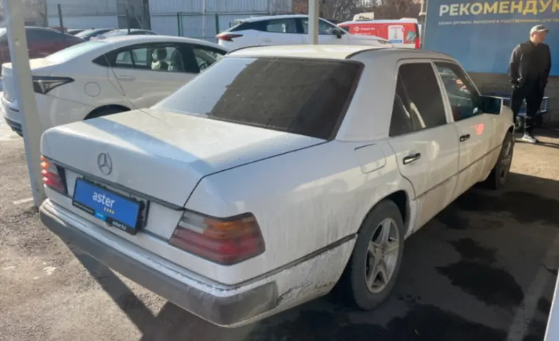 Mercedes-Benz W124 1992 года за 1 800 000 тг. в Алматы фото 5