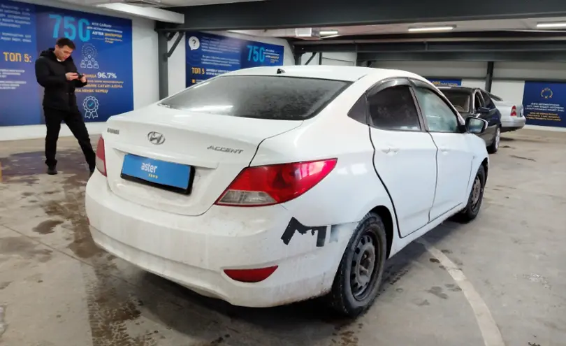 Hyundai Accent 2014 года за 3 600 000 тг. в Астана фото 3