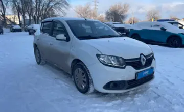 Renault Sandero 2015 года за 3 500 000 тг. в Актобе фото 3